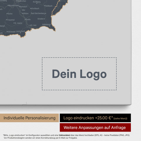 DACH-Karte als Pinn-Leinwand in Denim Blue mit Eindruck eines Firmenlogos