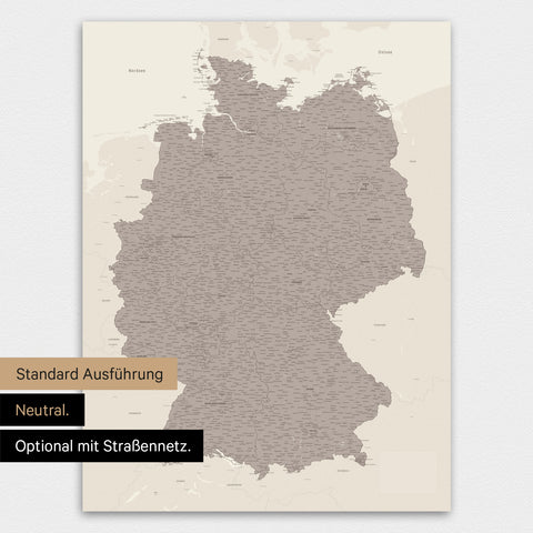 Neutrale und schlichte Standard-Ausführung einer Deutschland-Karte als Poster in Warmgray