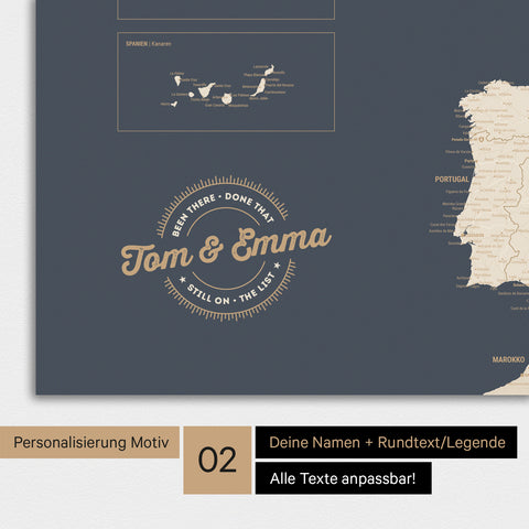 Landkarte von Europa als Poster in Hale Navy (Dunkelblau-Gold) mit Personalisierung als rundes Logo, das eine Legende für bereits besuchte Reiseziele im Rundtext beinhaltet