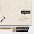 Personalisierte Australien-Karte als Pinn-Leinwand in Farbe Navy Light mit eingedruckten Namen und einer Legende zur Markierung von besuchten Orten