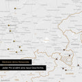 Detail einer DACH-Karte als Pinn-Leinwand in Dark Gray mit Pins in Deutschland, Österreich und Schweiz