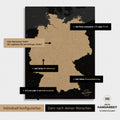 Vielfältige Konfigurationsmöglichkeiten einer Deutschland-Karte als Pinn-Leinwand in Sonar Black
