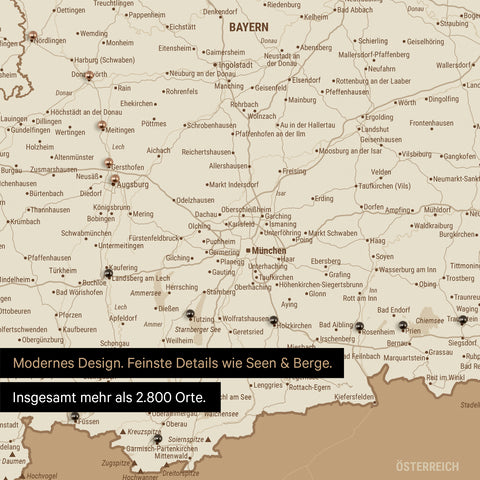 Ausschnitte einer Deutschlandkarte mit Bayern als Pinn-Leinwand in Treasure Gold mit Bergen, Seen und 2.500 Orten