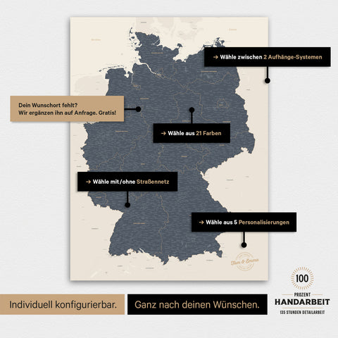 Übersicht über die vielfältigen Konfigurationsmöglichkeiten einer magnetischen Deutschland-Karte als Magnetboard in Navy Light, von der Auswahl des Aufhänge-Systems über Farben bis zum Detailgrad