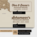 Pinnwand Leinwand einer Deutschland-Karte in Multicolor Brown mit Personalisierung als Logo mit Familiennamen