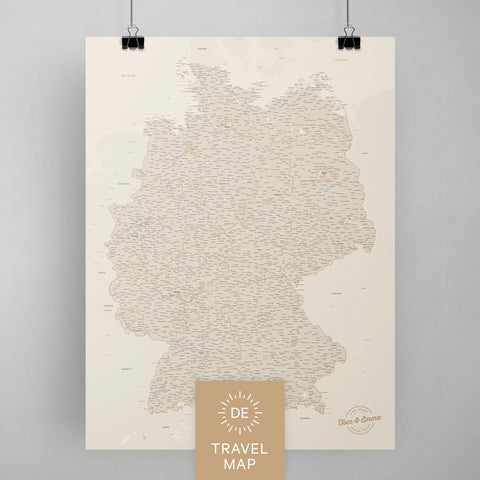 Deutschland-Karte als Poster in Gold zum Pinnen und Markieren von Reisezielen kaufen
