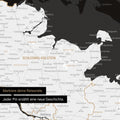 Detail einer Deutschland-Karte als Poster in Schwarz-Weiss mit Pins in Schleswig-Holstein