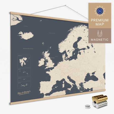 Magnetische Europakarte Magnet-Poster in der Farbe Hale Navy (Dunkelblau-Gold) in modernem, minimalistischen Design zum Pinnen und Markieren von Reisezielen kaufen
