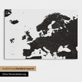Neutrale Standard Ausführung der detaillierten Europakarte als Pinnwand Leinwand in Light Black (Weiß-Schwarz) ohne Personalisierung