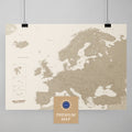 Europa Karte in der Farbe Desert Sand (Beige) in einem modernen, minimalistischem Design als Poster kaufen