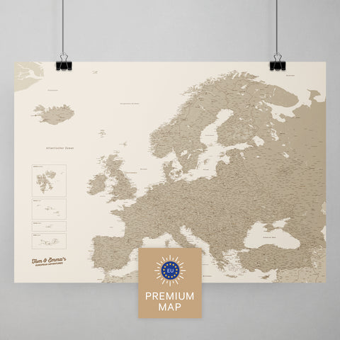 Europa Karte in der Farbe Desert Sand (Beige) in einem modernen, minimalistischem Design als Poster kaufen