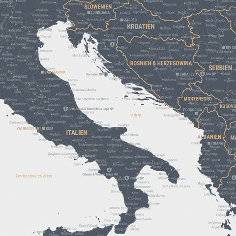 Europa Landkarte Poster in Denim Blue zeigt einen Ausschnitt von England, Frankreich und Belgien