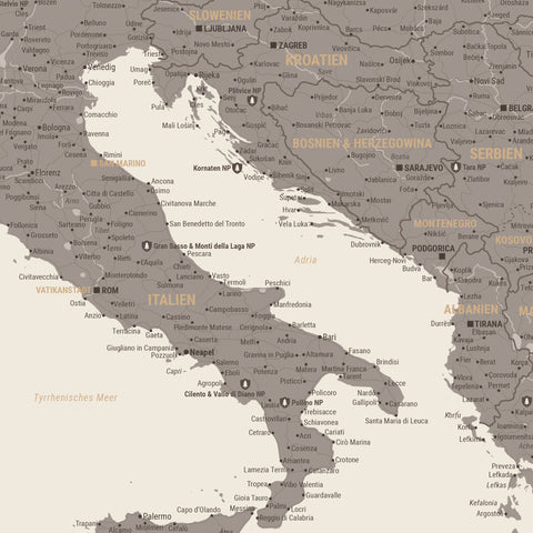 Europa Landkarte Poster in Warmgray (Braun-Grau) zeigt einen Ausschnitt von England, Frankreich und Belgien