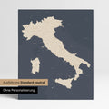 Neutrale Standard Ausführung der detaillierten Italien-Karte als Pinnwand Leinwand in Hale Navy (Dunkelblau Gold) ohne Personalisierung
