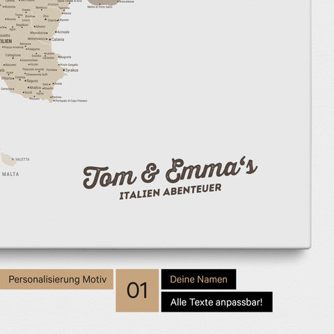 Landkarte von Italien als Pinnwand Leinwand in Multicolor Beige mit Personalisierung und Namen in einer modernen Schreibschrift