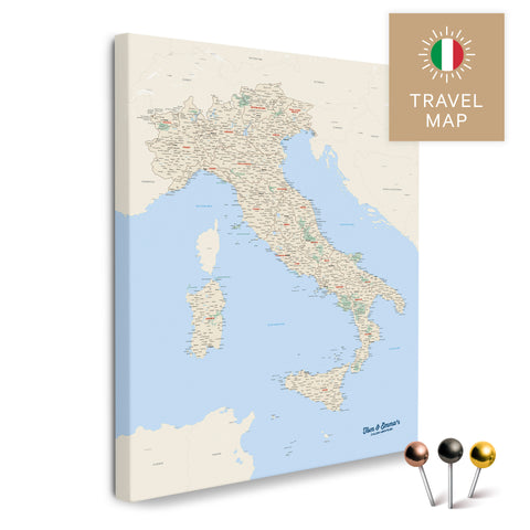 Moderne Italien Landkarte in der Farbe Multicolor Classic als Pinn-Leinwand zeigt einen Ausschnitt der Lombarbei, Südtirol und Venetien, in der bereits besuchte Reiseziele durch Pins markiert sind 