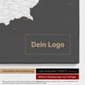 Österreich-Karte als Pinn-Leinwand in Dunkelgrau mit Eindruck eines Firmenlogos