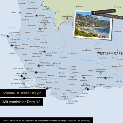 Detail einer politischen Südafrika Landkarte als Pinn-Leinwand im minimalstischen Design, die mit Pins markierte Reiseziele in der Region rund um Kapstadt zeigt. Auf der Pinn-Leinwand können auch Fotos befestigt werden.