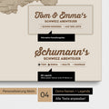 Pinnwand Leinwand einer Schweiz-Karte in Desert Sand (Beige) mit Personalisierung als Logo mit Familiennamen