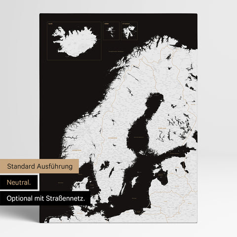 Neutrale und schlichte Standard-Ausführung einer Skandinavien-Karte als Pinn-Leinwand in Dark Black (Schwarz-Weiss) mit oder ohne Straßennetz