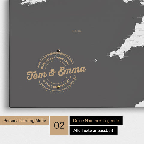 Personalisierte England-Karte als Pinn-Leinwand in Farbe Dunkelgrau mit eingedruckten Namen und einer Legende zur Markierung von besuchten Orten