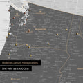 Ausschnitt einer USA Amerika Karte als Pinn-Leinwand in Light Gray zeigt Reiseziele und Highlights in Washington, Oregon und Idaho