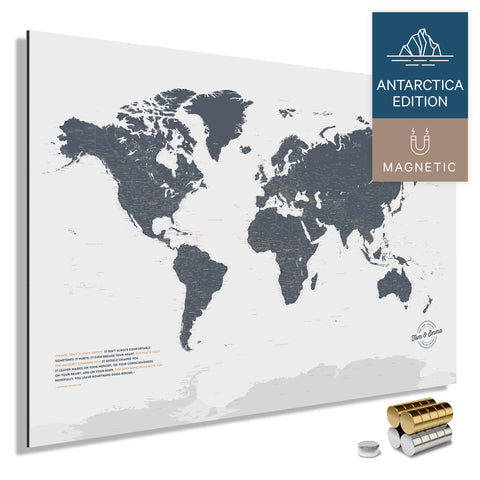 Magnetische Weltkarte ANTARCTICA mit Antarktis als massives Magnetboard in der Farbe Denim Blue, in einem modernen, minimalistischem Design zum Pinnen und Markieren von Reisezielen mit Magneten