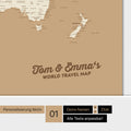 Magnetische Weltkarte ANTARCTICA als Magnetboard in Treasure Gold mit Personalisierung und Namen in einer modernen Schreibschrift