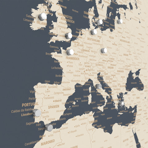 Magnetische wereldkaart TRAVEL® magnetenposter – Hale Navy (donkerblauw-goud)