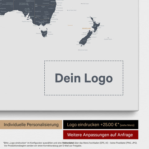 Weltkarte als Pinn-Leinwand in Denim Blue, auf die ein Firmenlogo eingedruckt werden kann und weitere Individualisierungen als Sonderanfertigung vorgenommen werden können