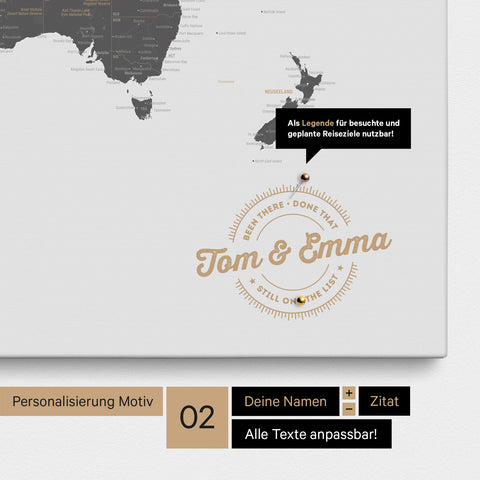 Personalisierte Weltkarte als Pinnwand Leinwand in Light Gray mit eingedruckten Namen und einer Legende zur Markierung von besuchten Orten