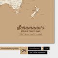 Poster Weltkarte in Treasure Gold mit Personalisierung als Familien-Logo